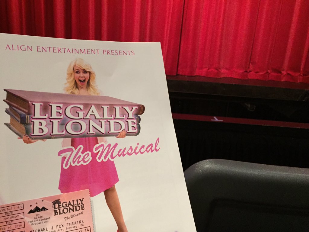 xbrookle's tweet photo. #LegallyBlonde was great! Such a great cast (even the dogs) & fun music :) I may or may not have cried. @AlignEnt (It was missing you @MichelleCreber haha. Are you guys gonna go? Lol do you know anyone from this?).But WHY don't Vancouverites give standing ovations? ๐ #WeAlwaysDo https://t.co/R0erZPhRtG
