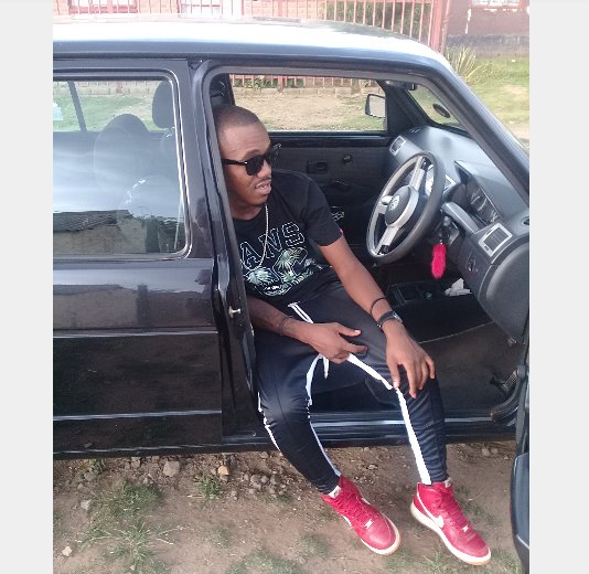 Tailor_Gawd's tweet photo. Neighborhood_Closet👕X Neighbourhood_Alligator 🚘 #Mission_Statement💰 https://t.co/oiwvQvalZ8