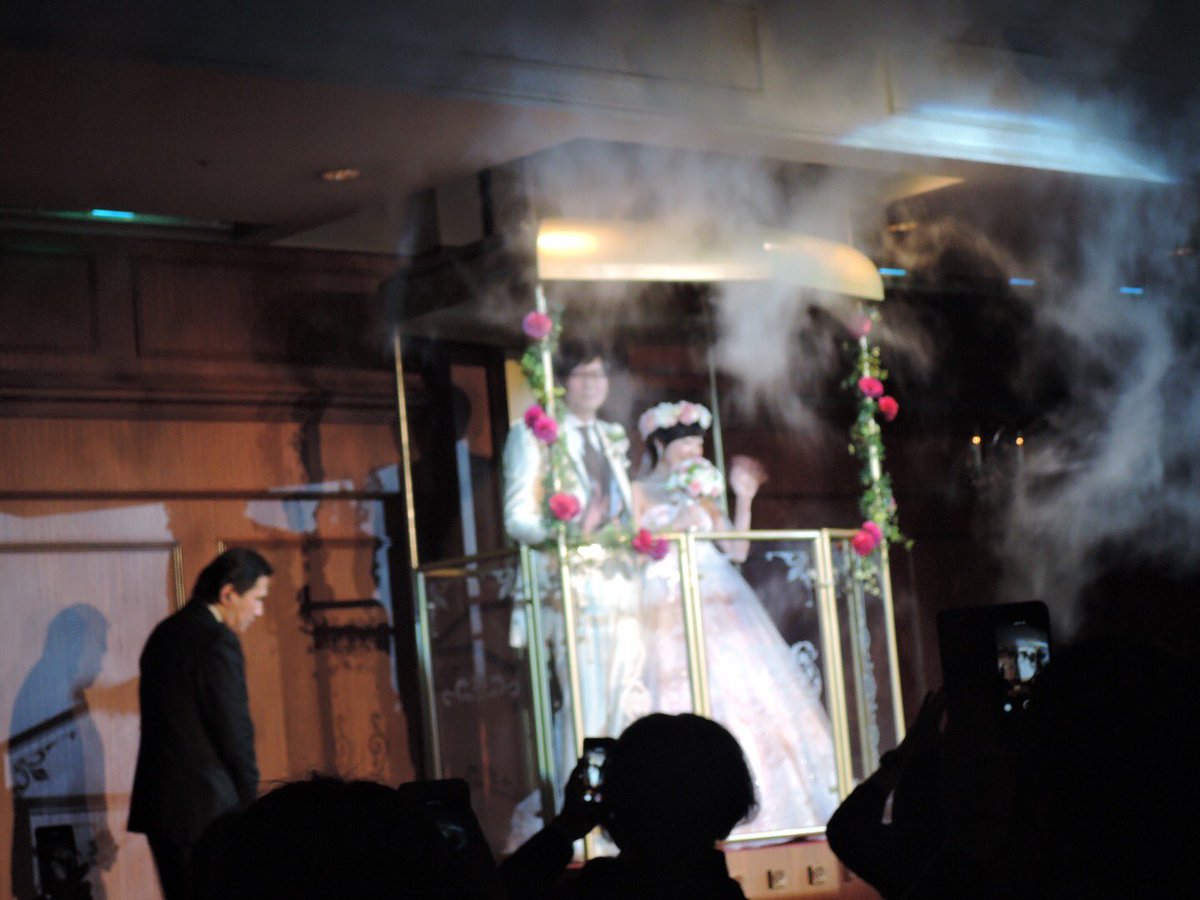 サト フリーランスの経理屋さん ゴンドラで降りてくるやつ初めて見た 玉姫殿18 T Co Rjfb6cthsw Twitter