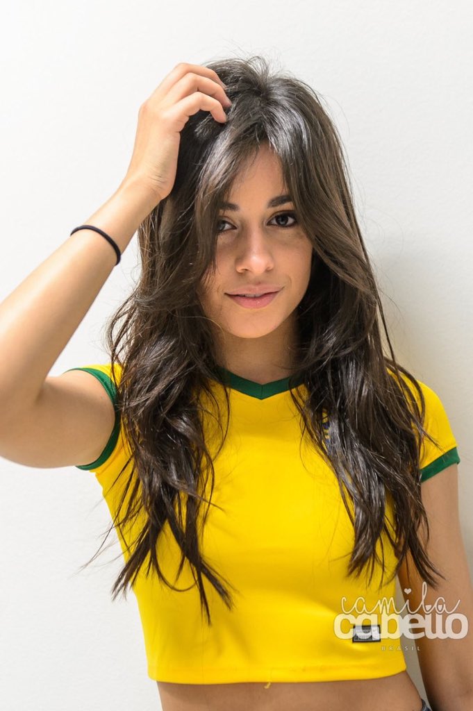 Emila Cinderella No Twitter ラテン美女感がすごい Iheartawards Bestfanarmy Camilizers Emila Cinderella No Twitter ラテン美女感がすごい Iheartawards Bestfanarmy Camilizers
