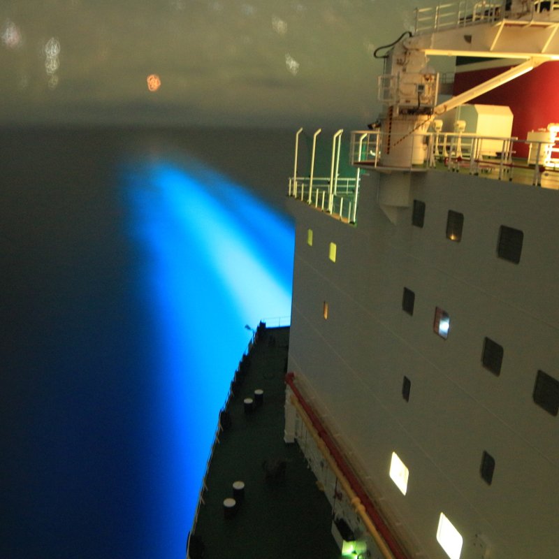 bp_plc's tweet photo. Bio-luminescent brilliance 🔵 - this incredible display is a result of #dinoflagellates, a type of #plankton, emitting a flash of light. 📷 by @TomWW83 (using long exposure, south of Australia, on board British Century) #BPshipping https://t.co/VWEVX4k0zo