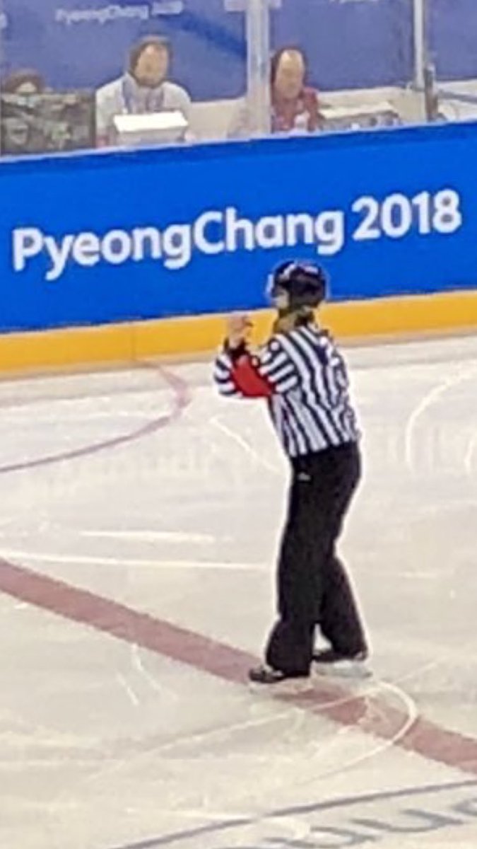 HegeAsk's tweet photo. Favoritt dommer’n i gang i OL👏🏻👏🏻 #PyongChang2018 #eurosport https://t.co/Q02AI0AYTh