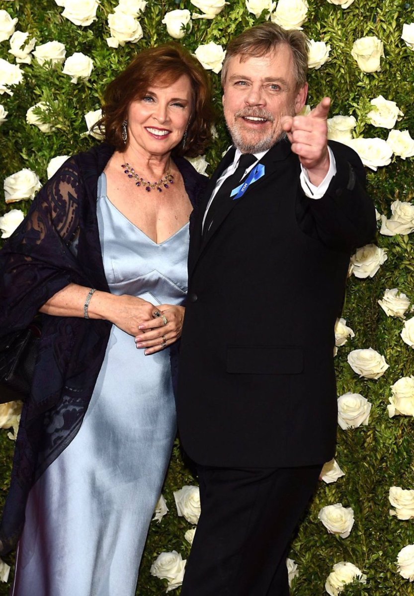 HAPPY BIRTHDAY MARILOU!!❤❤😍have a wonderful day!❤❤😘😘 @HamillHimself