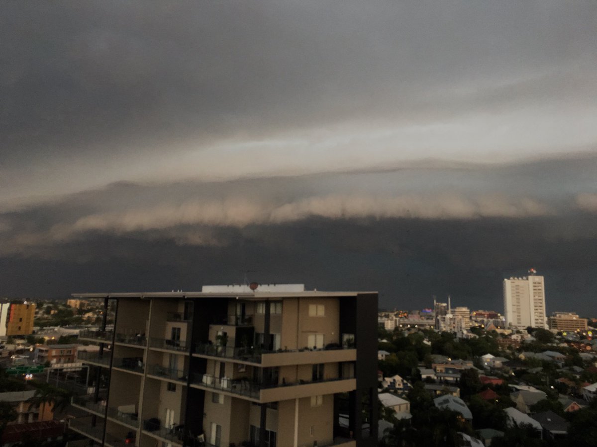 THE CALM BEFORE THE BRISBANE STORM⛈ <a href="/SciNate/">Nate Byrne</a>
