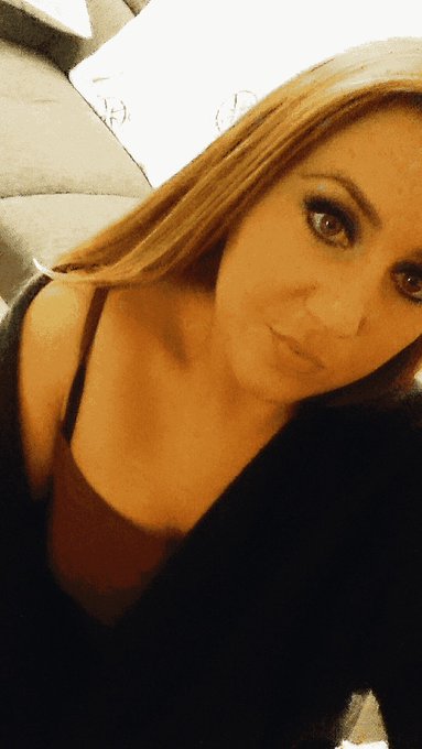 Hey ich w&uuml;nsche euch einen tollen Sonntag <3 https://t.co/67dbfqjrmv<a href="/tag/fetisch"class="tags"><span>#fetisch</span></a><a href="/tag/geilerarsch"class="tags"><span>#geilerarsch</span></a><a href="/tag/onlyfans"class="tags"><span>#onlyfans</span></a><a href="/tag/bonniebanx"class="tags"><span>#bonniebanx</span></a>