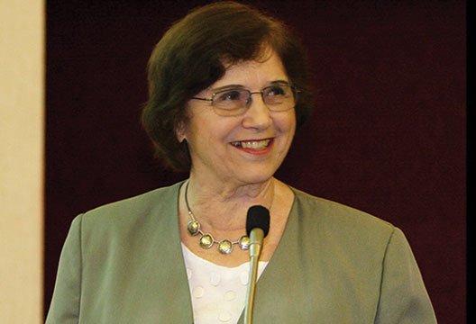 utafrith's tweet image. Very sad that Anne Treisman FRS  has died, role model for experimental psychologists, famed for her work on selective attention and feature integration. 
bit.ly/2nWyjLx