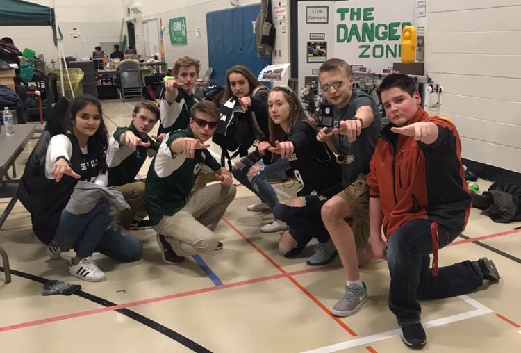 sunburst_robots's tweet image. Also a sad goodbye to the seniors from @DangerZone7900 . Thanks for that shoutout at alliance selections 😂. Less Robotics More Memes lives on 🙏🏼