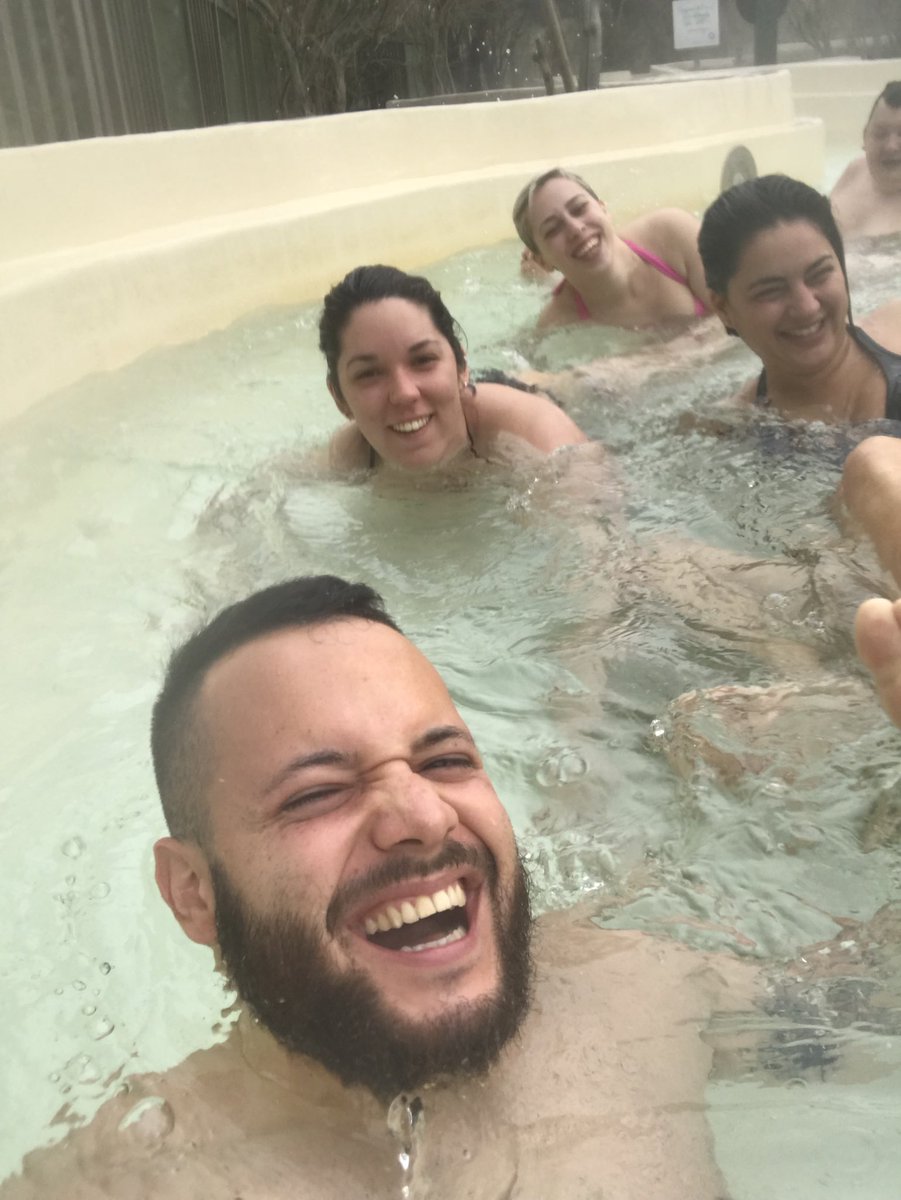 Ceasar_Houry's tweet photo. Badminton et riviere sauvage aujourd’hui #CenterParcs #Chamouille #Labase #Friends https://t.co/AMupwEmVnH