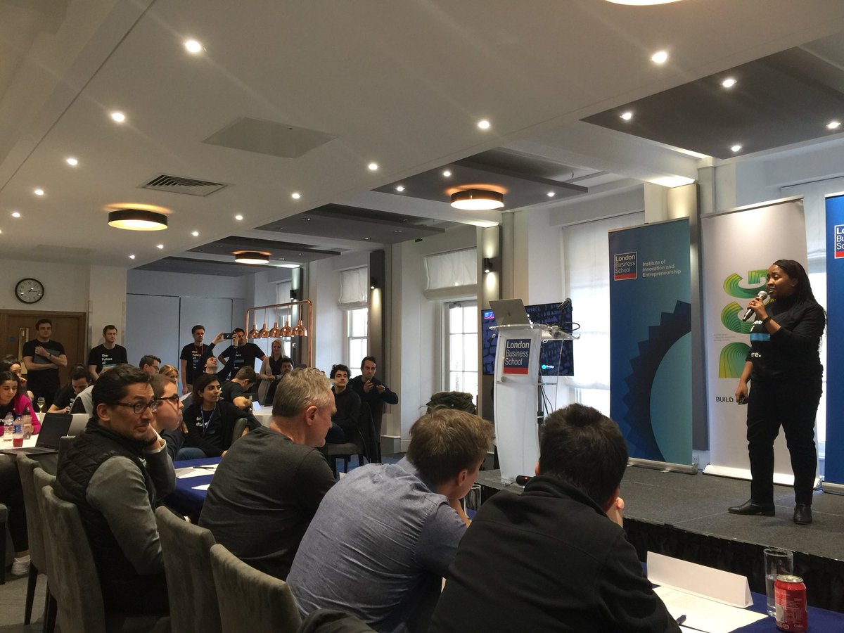 gdlburns's tweet image. #HackLBS pitch session about to kick off @LBS - 13 teams, 3 mins each, £2500 prize money at stake! Great work @LBSHackathon