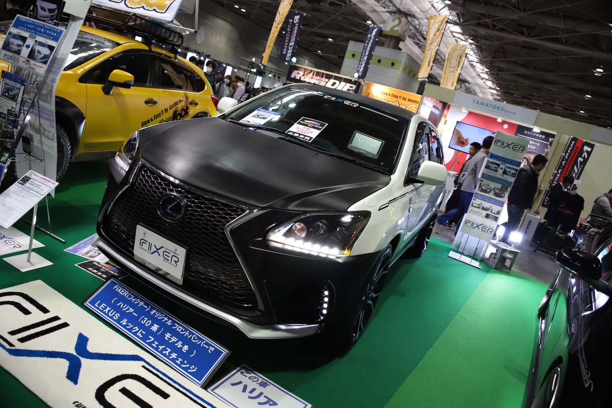 やくも 初めての大阪メッセ楽しかった キャンギャル目的のオッサンがくそ邪魔やったけど 個人的にこの86がツボ あと１台ハリアー居たけどスピンドルグリルはちょっとって感じ 帰りにラーメン食って無事帰宅 W