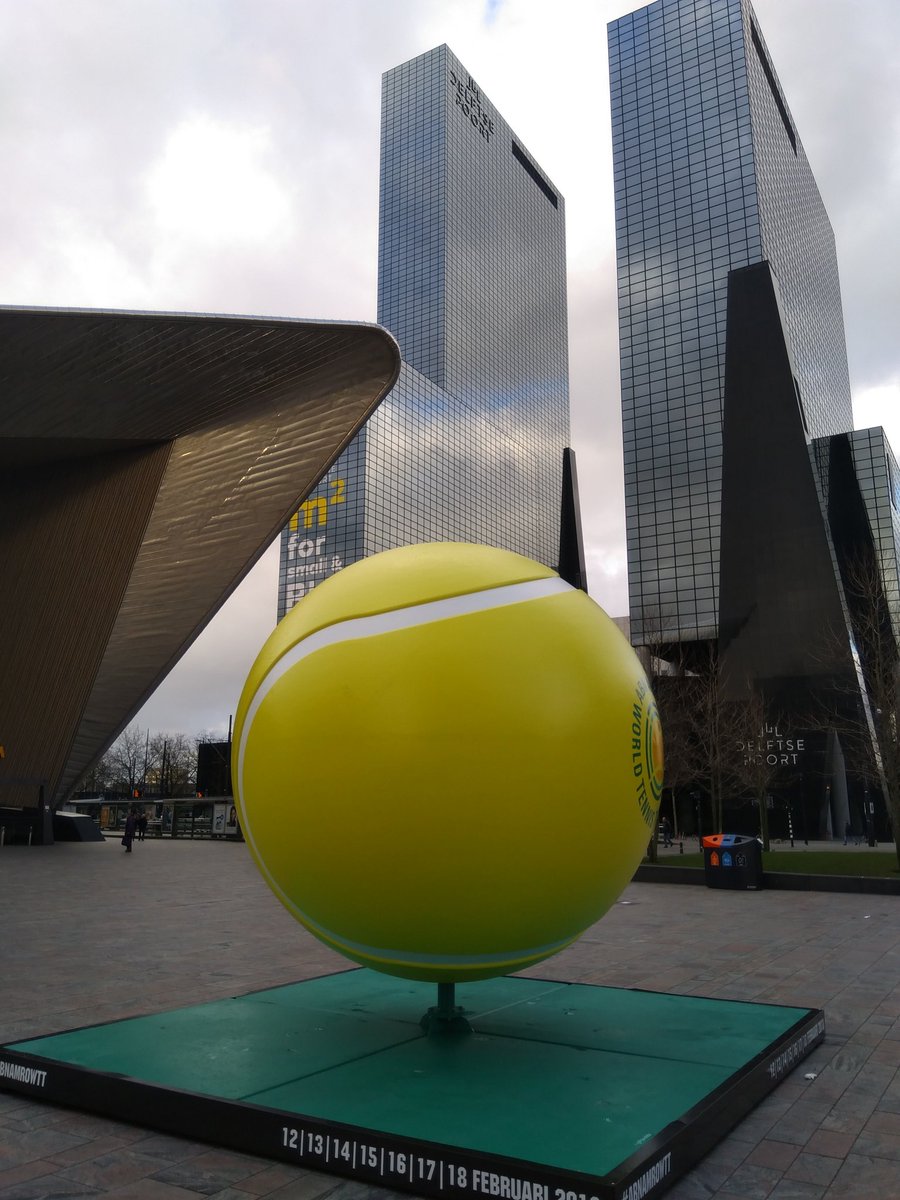 Zeg @bokke1969 ben jij een tennisbal kwijt?