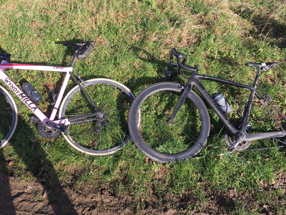 baldersdale's tweet image. 50 mile ride home from #PerfsPedal is going well 😩.