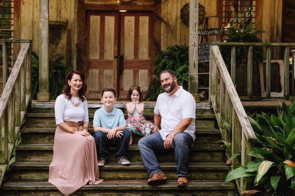 BeauGuidry74's tweet photo. We spent the weekend with friends at #XO18 #marriagetoday and today will be spent with our church family #FirstMossBluff.  Today is our anniversary, 12 years!!! Blessed!!! https://t.co/EhvMT9g57t