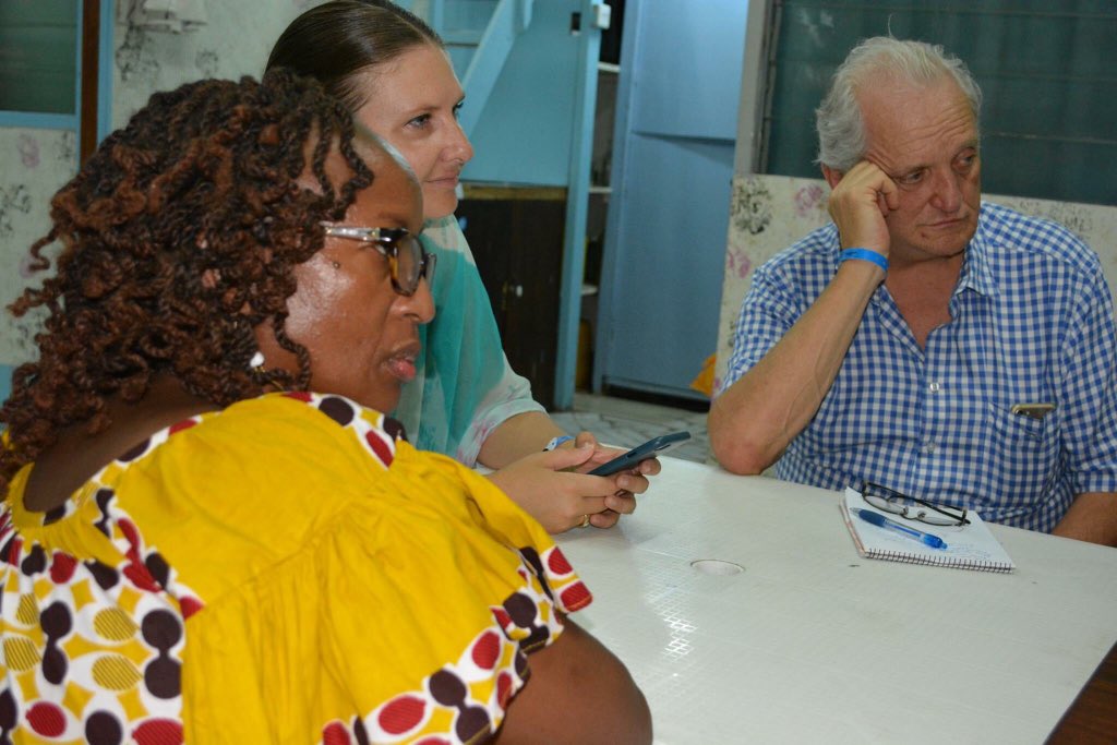 GemmaOberth's tweet photo. Visiting @ReachoutPwani in #Mombasa #Kenya to learn about their harm reduction programs for people who use drugs. Their approach to reaching women who inject stands out as best practice. A centre of excellence indeed! #supportdontpunish https://t.co/17G22nZTmL