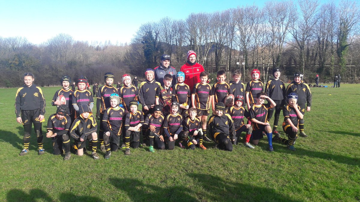 GR_CommunityDpt's tweet photo. We are down at @HucclecoteRFC this morning with @symoandy and @cammyorr95 Thankyou for your time and inspiring others #grassroots #GRinlocalclubs https://t.co/U193ikOJDy