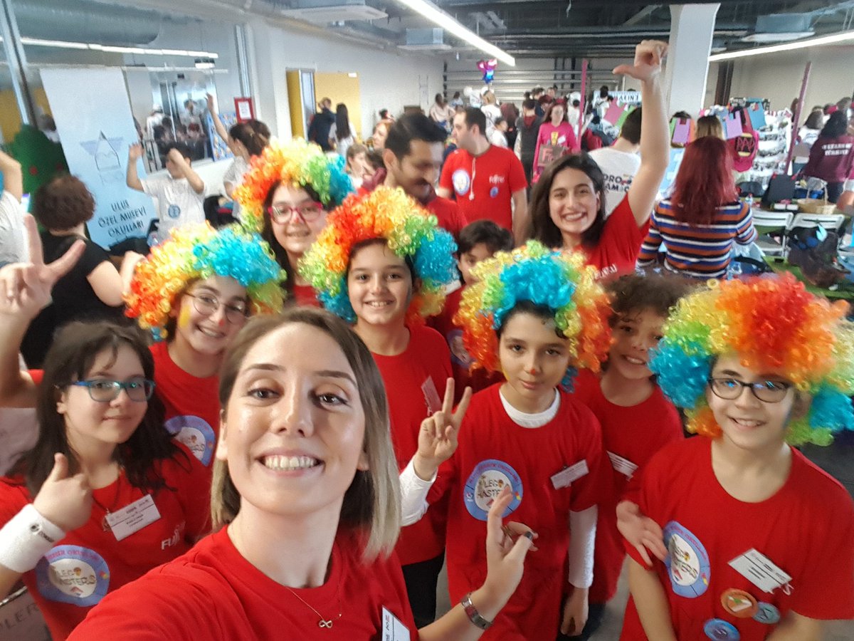 Buket Kasım tweet media