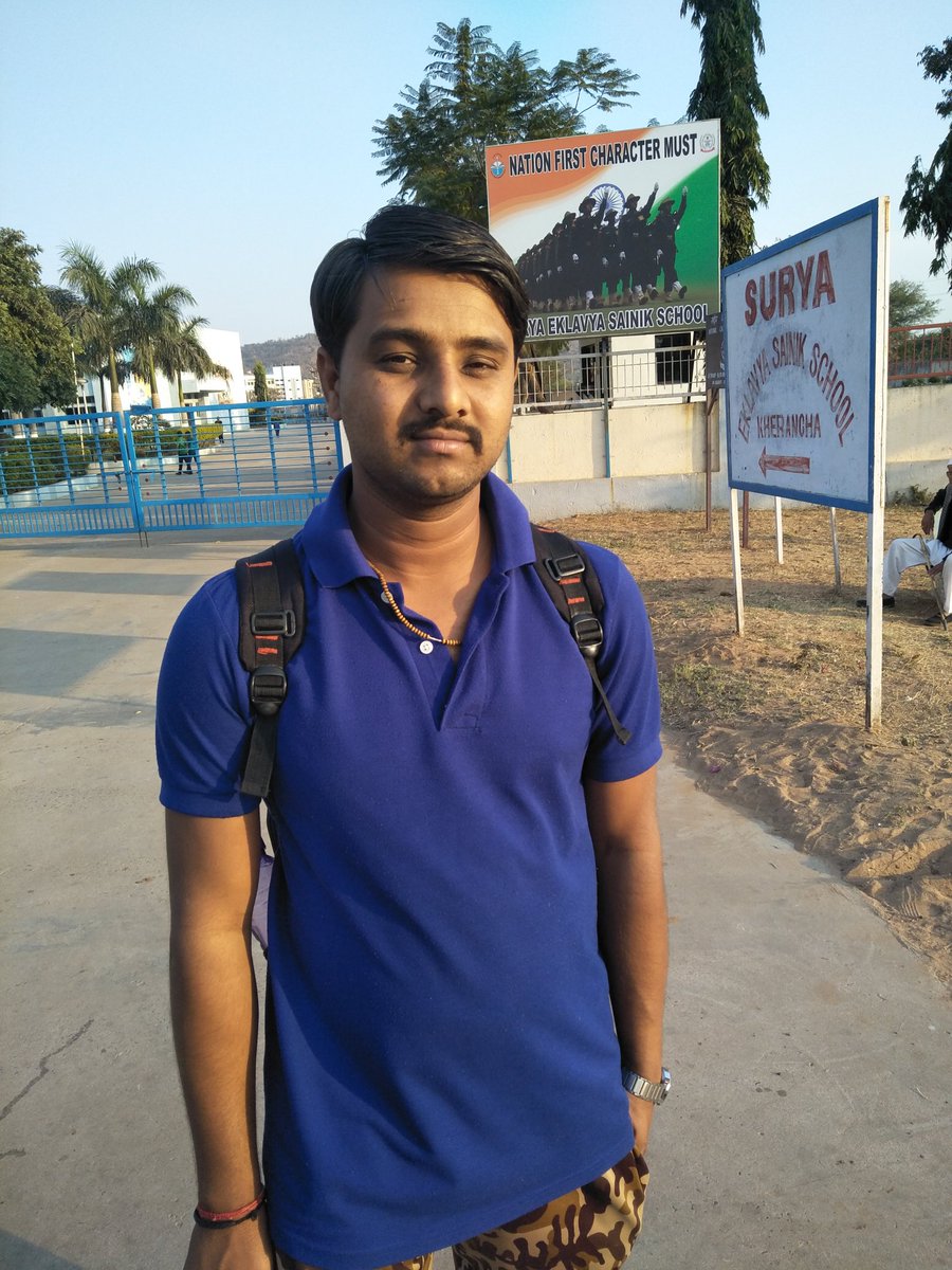 VishnuRayka1's tweet photo. ચલે ......
महाकाल की नगरी में उज्जैन मध्यप्रदेश में.....
જય ભોલેનાથ https://t.co/J4w8tc7DTc