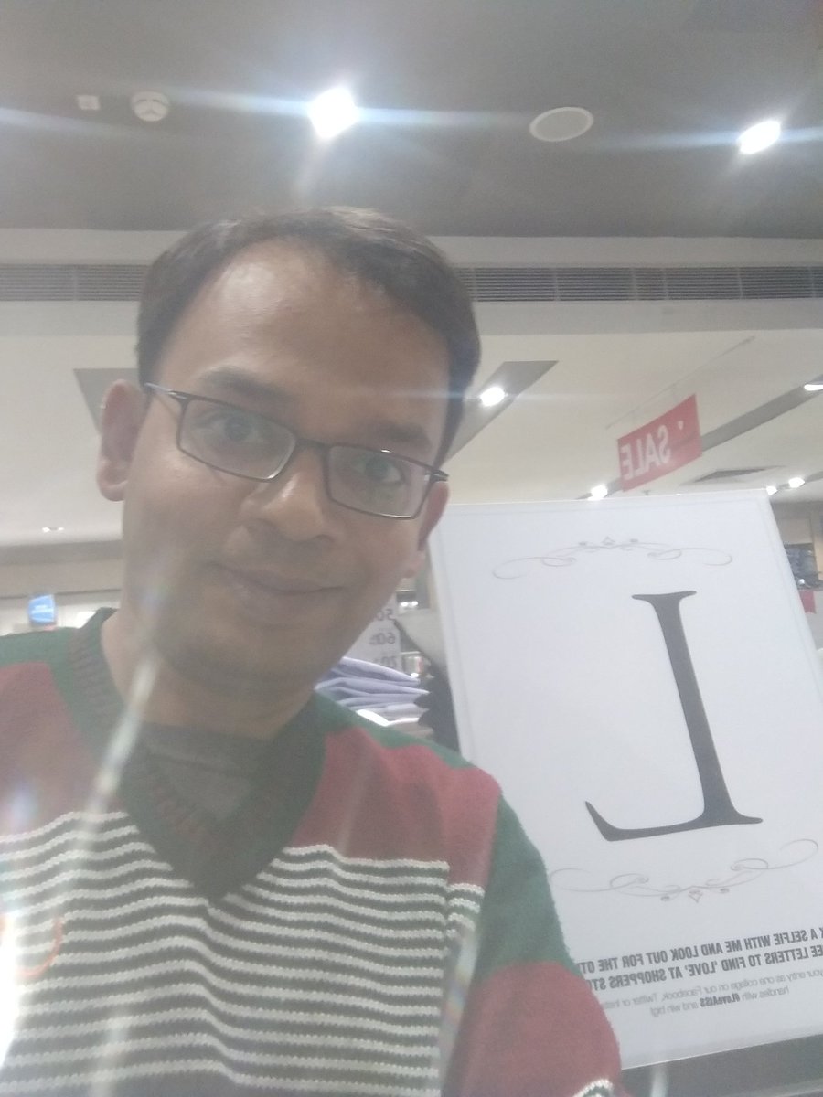 alokg_81's tweet photo. @shoppersstop Spotted all for letter of love at Shoppers Stop at Janakpuri new Delhi unity one mall at First floor women's section .
Here is selfie
#LoveAtSS
Join
@damn_o_cracy
@Deepaadhan
@kamal_rana1984
@kajol_saxena
@blessedkamal https://t.co/G51jHDqN9C