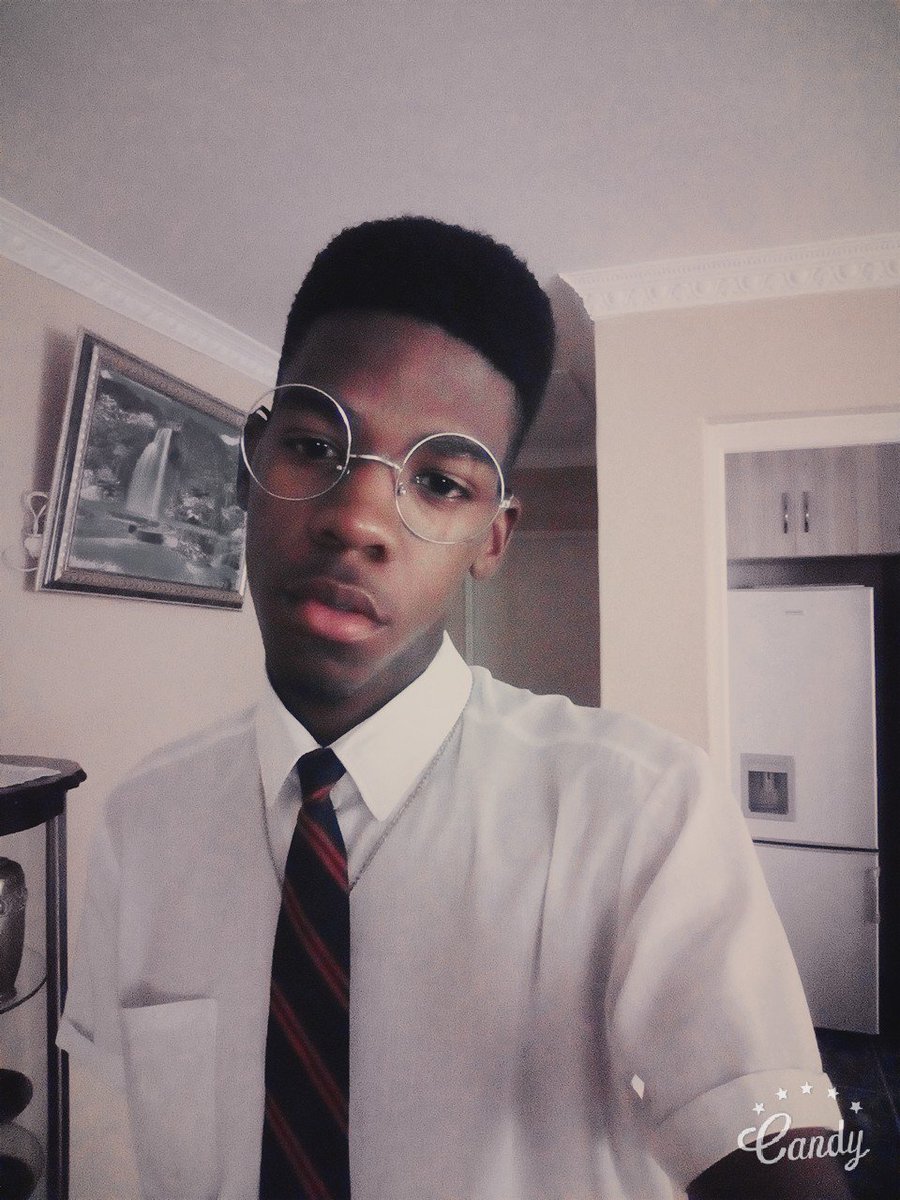 Steve_16v's tweet image. After A Long Day At xkul.. #Matrix18🙌