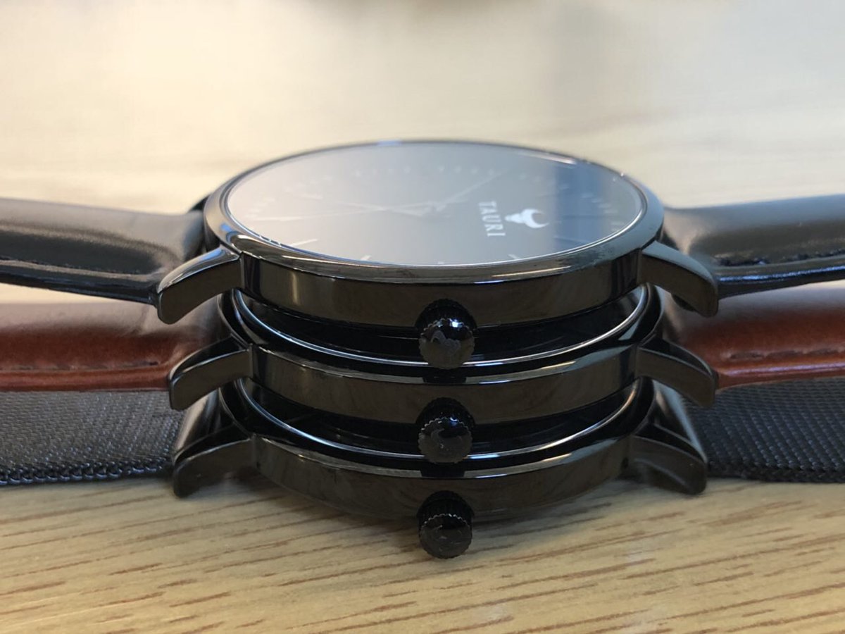 TauriWatches's tweet photo. Super thin 😍 https://t.co/T9DuMuGzaD