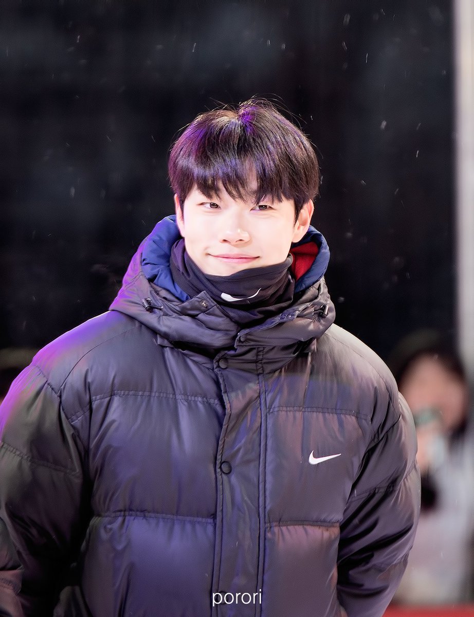 #류준열 #RyuJunYeol #柳俊烈 #나이키 #축구 하아....😭