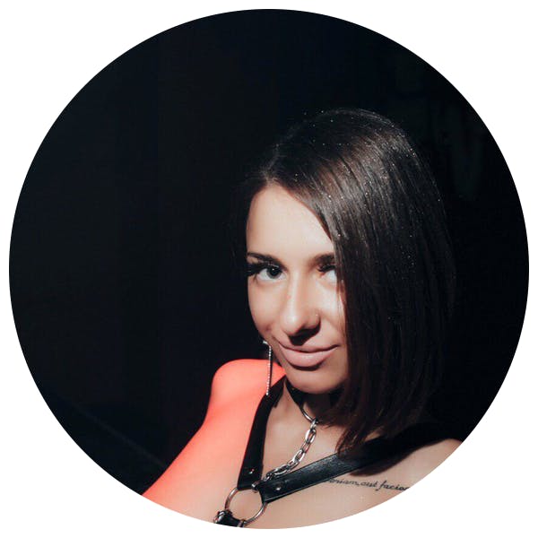 Yes! I'm finally on https://t.co/fWsYQMfLWu, come and check it out! https://t.co/2ImBBzKudr