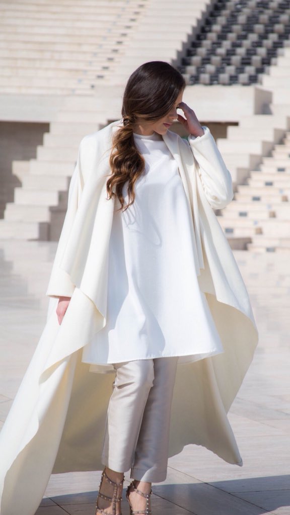 qlabel_qa's tweet photo. Travel the world with QLABEL.
.
.
#shopqatar #qatarcalendar #arabianfashionshow2018 #arabianfashionshow #modeststyle #qlabel #qlabelcollection #fashion2018 #designerwear #fashionaddict #fashionstatement #fashionvictim #fashionstyling #fashionstyle #emergingdesigner #styleguide https://t.co/2OHYn1hvEl