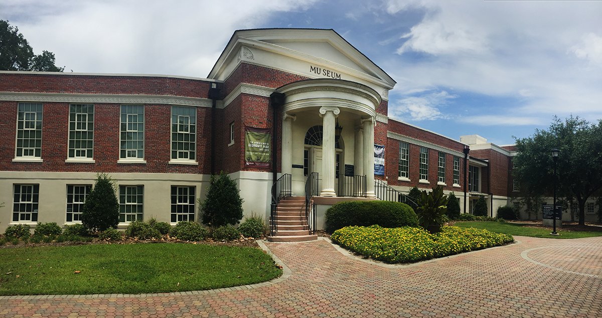 It's #SuperMuseumSunday! Check out the #GeorgiaSouthern Museum on our Statesboro Campus, open today from 2 to 5 p.m.! @Georgiacetus