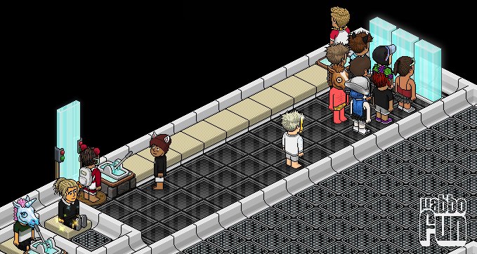 Ganz schön was los auf Habbofun! Heute hört ihr noch <a href="/Chrisso132/">Christian</a>, <a href="/Kev5maldie2/">@@Kev22222@@</a>, <a href="/DerMagier24/">Magier24</a>, Panikfuss und Sproten! Wer das verpasst, ist selber Schuld! 🤩