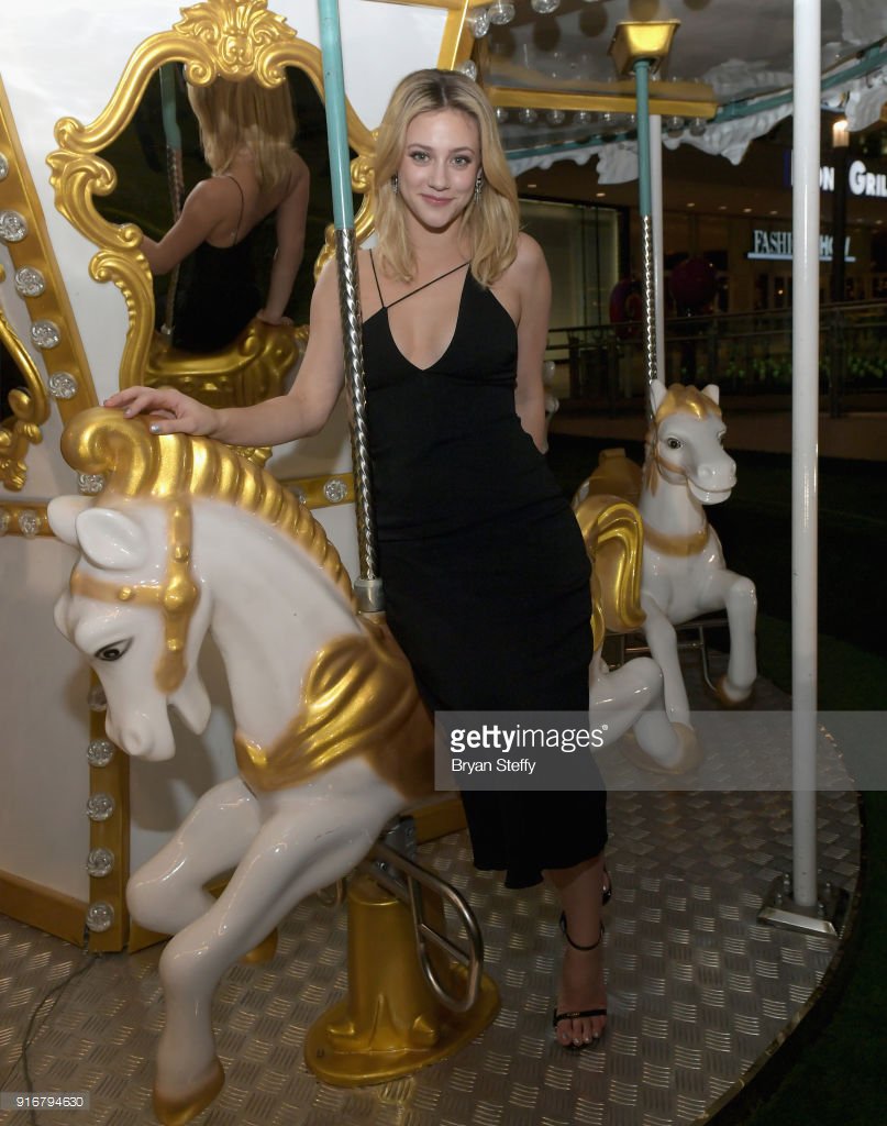 RiverVixenBr's tweet photo. @OceanDriveMag 📷| Mais fotos de Lili ontem no lançamento de sua capa para a Ocean Drive https://t.co/zexHd7FX2h