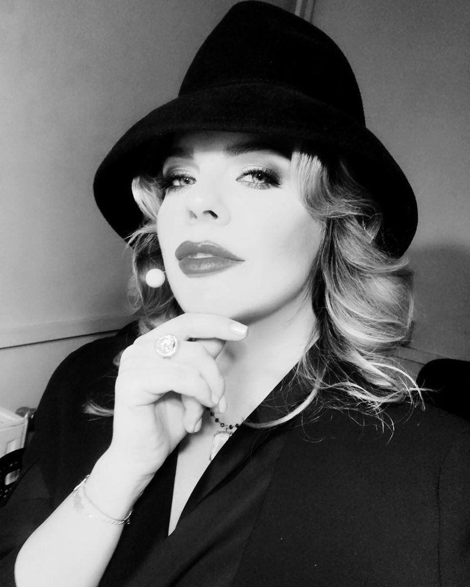 Stosya's tweet photo. А есть ли здесь кто-то из Ярославля? Приглашаем на наш мюзикл "Чайка" 3 марта в 19:00,Концертно-зрелищный центр,Которосльная наб., 53. Мы ждем вас, приходите, не пожалеете! Такими героев Чехова вы еще не видели! 🎭Подробности: https://t.co/JOIPXlr44d #МюзиклЧайка https://t.co/Sxm4QxHL5g