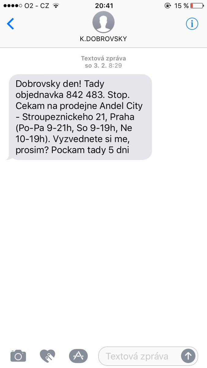 JirkaSchaffer's tweet photo. Od té doby, co @brablec mluvil na #ess17 o potvrzovacích emailech eshopů, jsem si toho začal trochu víc všímat a musím mu dát za pravdu, že žádná sláva. O to víc mě potěšila potvrzovací SMS od @knihydobrovsky , která je vtipně pojata https://t.co/KkTUMqFPGL