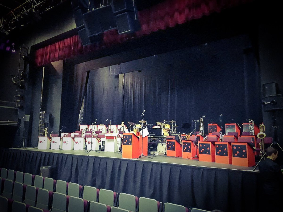 myjojazz's tweet photo. Couple of shots from “The Battle Of The Big Bands” #myjo vs #crashcollective 

#jazz #bigband #music #battle #royal #leamingtonspa #centre #theatre https://t.co/fHCRplI08q