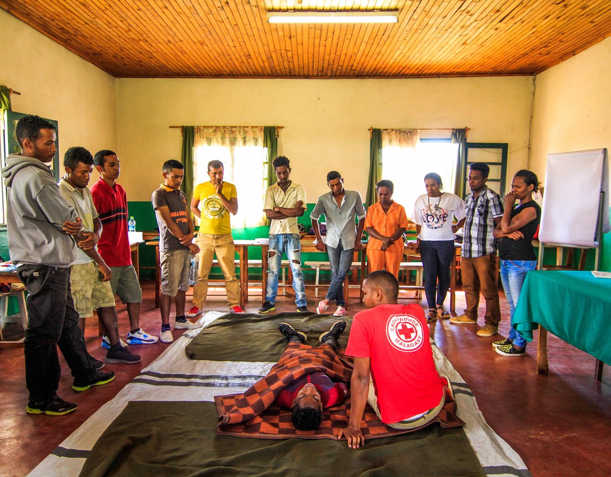 Formation secourisme
#Cycle Madagascar#Ismael Razafy#canon#Photography#Croix rouge#Antsirabe