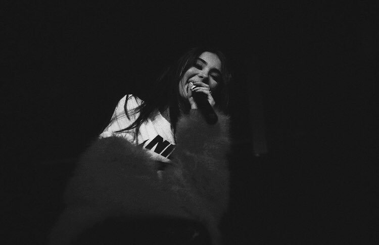 vougesbeer's tweet image. i can’t wait for all the tour pics omg
@madisonbeer i love love love you