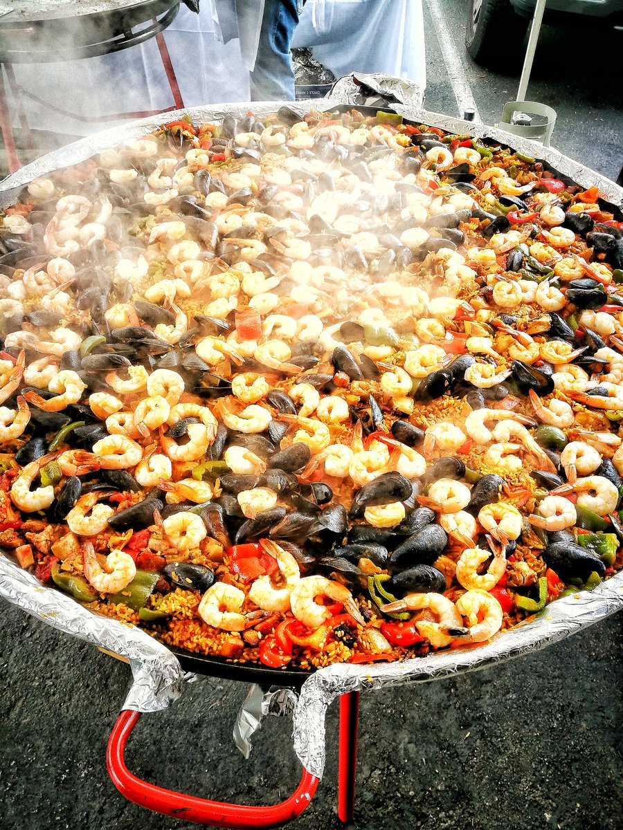 Bacon Paella's on <a href="/sellands/">Sellands Market Cafe</a>! 11am - 2pm! #midtownsac #baconfest