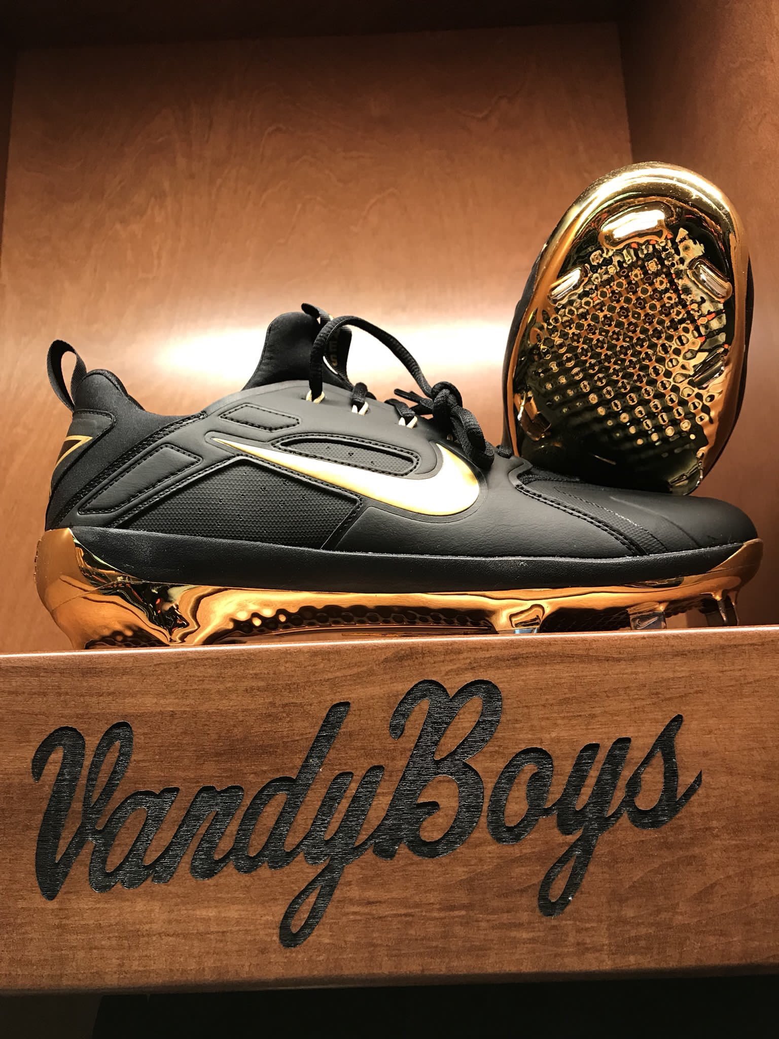 Baseball Bros on X: Vanderbilt will be rockin' these custom Nike cleats  this season 🔥  / X