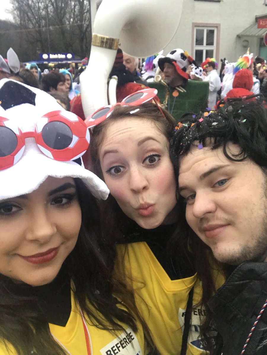 SarahLouhichi's tweet photo. #Fasnet2018 the best thing about Germany! https://t.co/OJf0kvvaCa