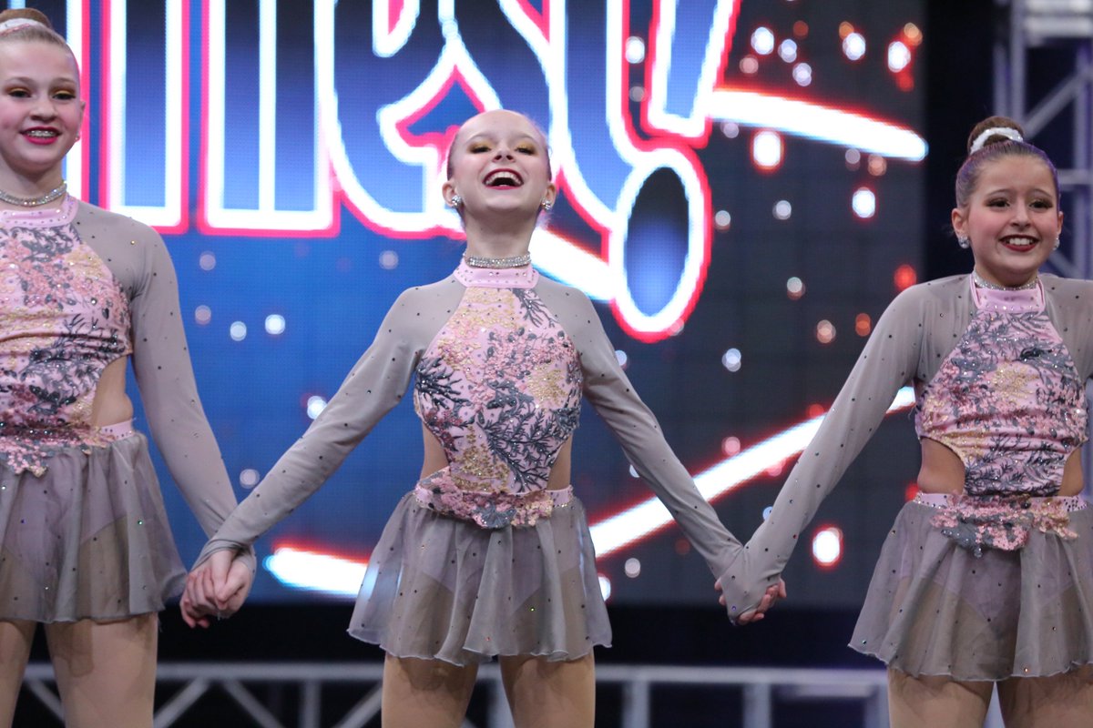 Foursis Dazzlerette #JAMFestDSN <a href="/JAMfestEvents/">JAMfest!</a>