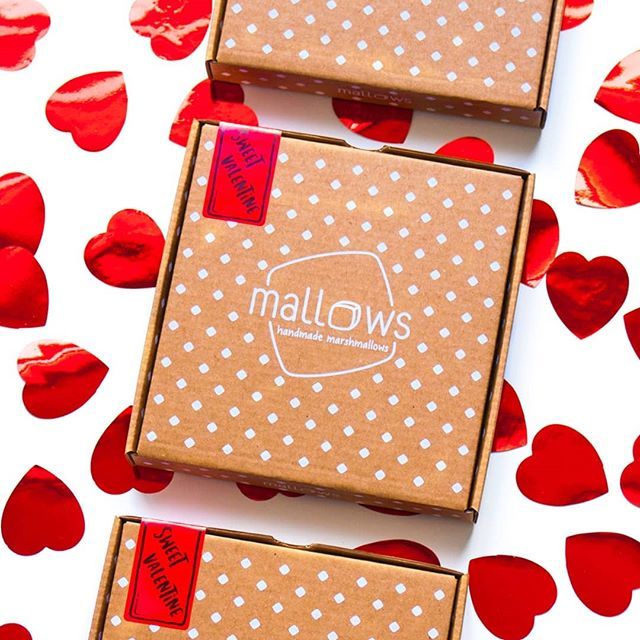 Sweets for your sweetheart! Send a yummy gift to the one you love 💌 link in bio ☝🏼 #sweetsformysweet #valentinesday ift.tt/2CbDD1Q