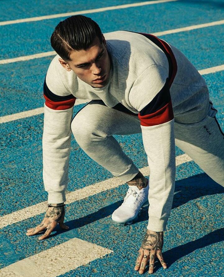 StephenJames_PH's tweet photo. The secret to getting ahead is getting started. #Kala.Clo https://t.co/Lwr0y4TKMH