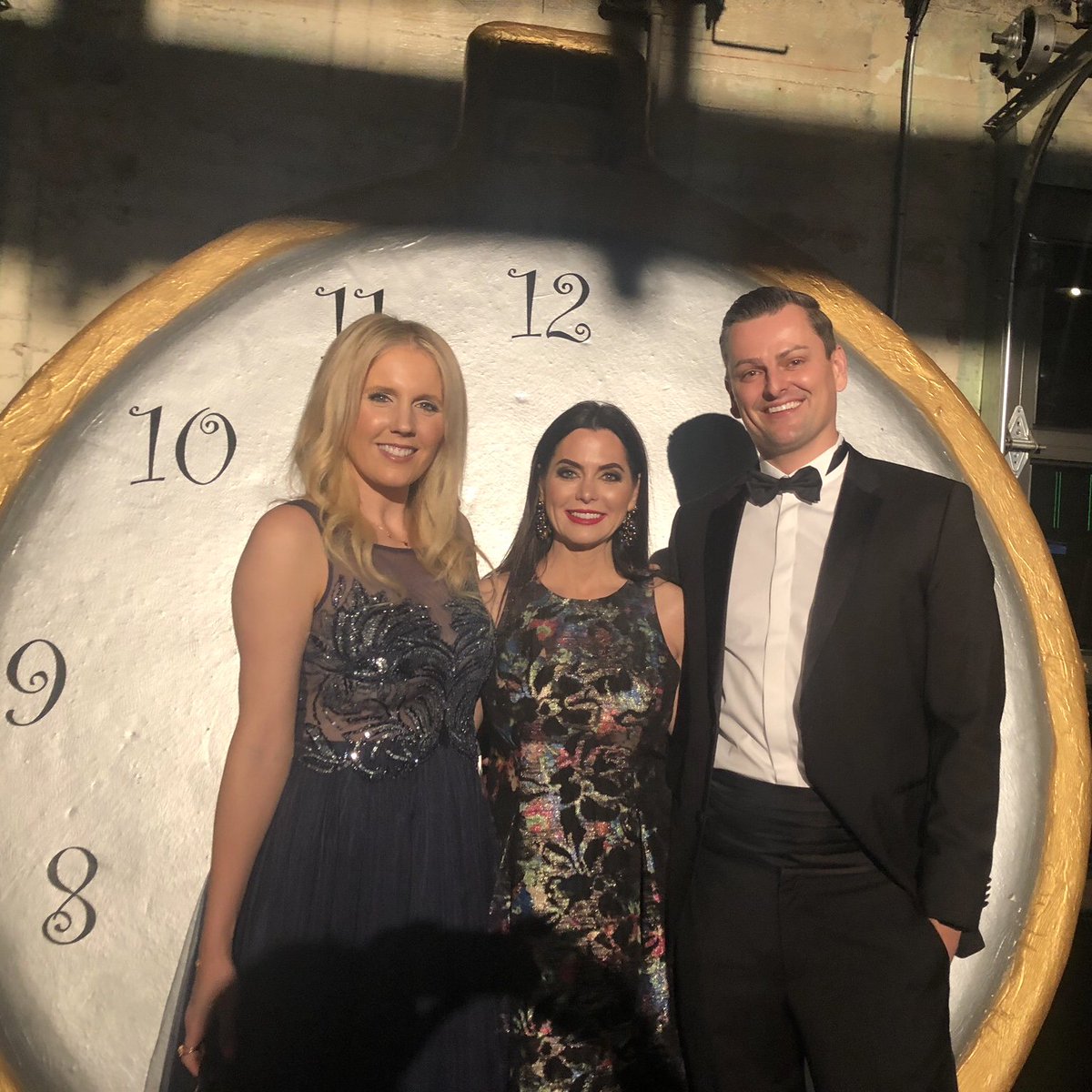 Saturday night at #TheArtofGala event for the #WarrenCenter. Such an amazing evening and we loved meeting you <a href="/dandrasimmons/">D'Andra Simmons</a>! #Dallas