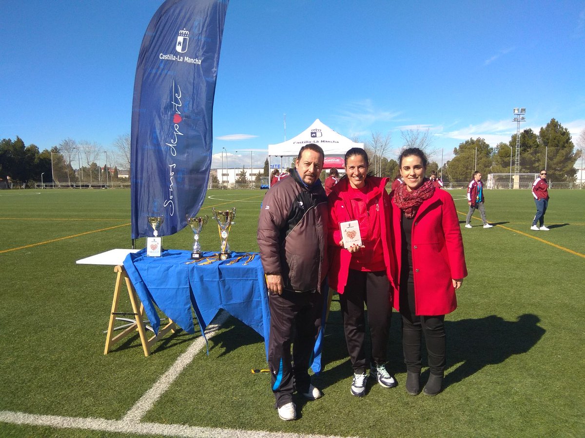 ToledoAyto's tweet photo. La Copa de Oro de Fútbol Femenino que se ha jugado en Toledo da la victoria al Cobeja https://t.co/8J2ZfFohZM https://t.co/YRwnE5Qi4S