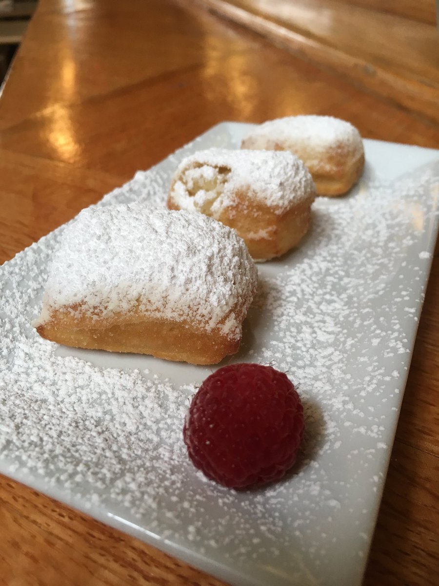 Happy Brunch Day! In the spirit of Mardi Gras <a href="/LaughingSeedAVL/">Laughing Seed Cafe</a> has Beignets! Yum!