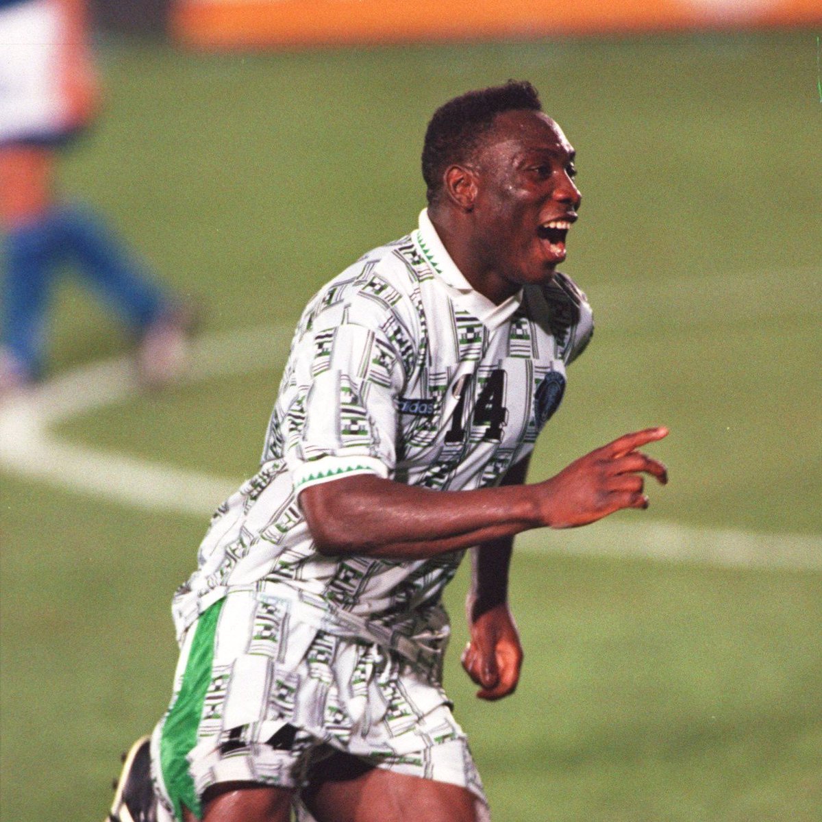 FIFAWorldCup's tweet photo. With 🇳🇬@NGSuperEagles's latest kit having a bit of a 90's feel, what better time to look back at some Super Eagles legends from their 🇺🇸USA 1994 debut!
📺🦅 https://t.co/eBVX36vwcU https://t.co/fcM2UlUmT9