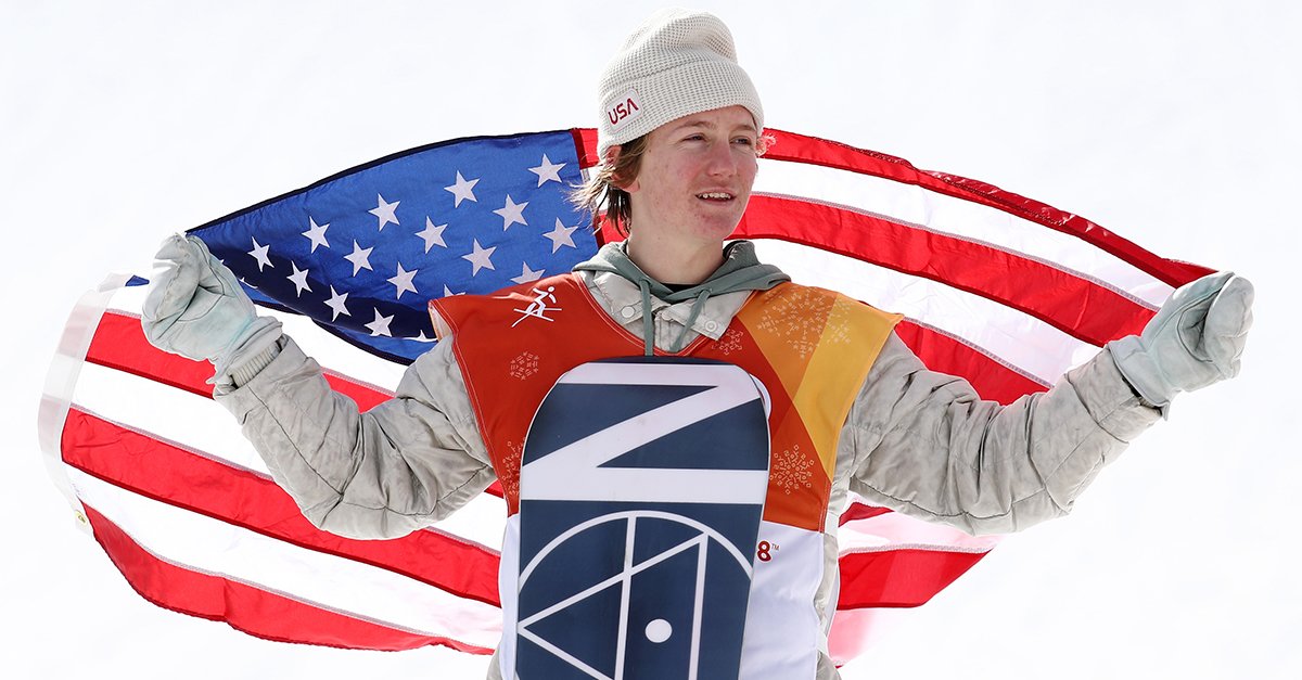 .@RedmondGerard is bringing home Team USA's first gold medal -- and he's just 17! Did you see his insane run at the #WinterOlympics2018?  ahwd.tv/oMFeZO