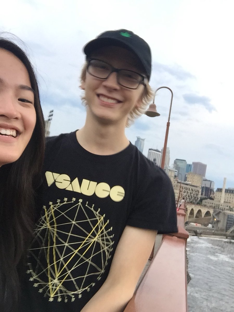 LXAnderson00's tweet photo. Happy bday to u❤️ https://t.co/dElKHEaPyP