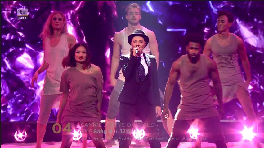 MrAdamR's tweet photo. "When the lights go down
All I see is boys on girls
and
girls on boys
girls on girls
and
boys on boys"
Yep sounds like the #Euroclub to me!
#dmgp2018 #eurovision #dmgp https://t.co/B6bOK7J6wg