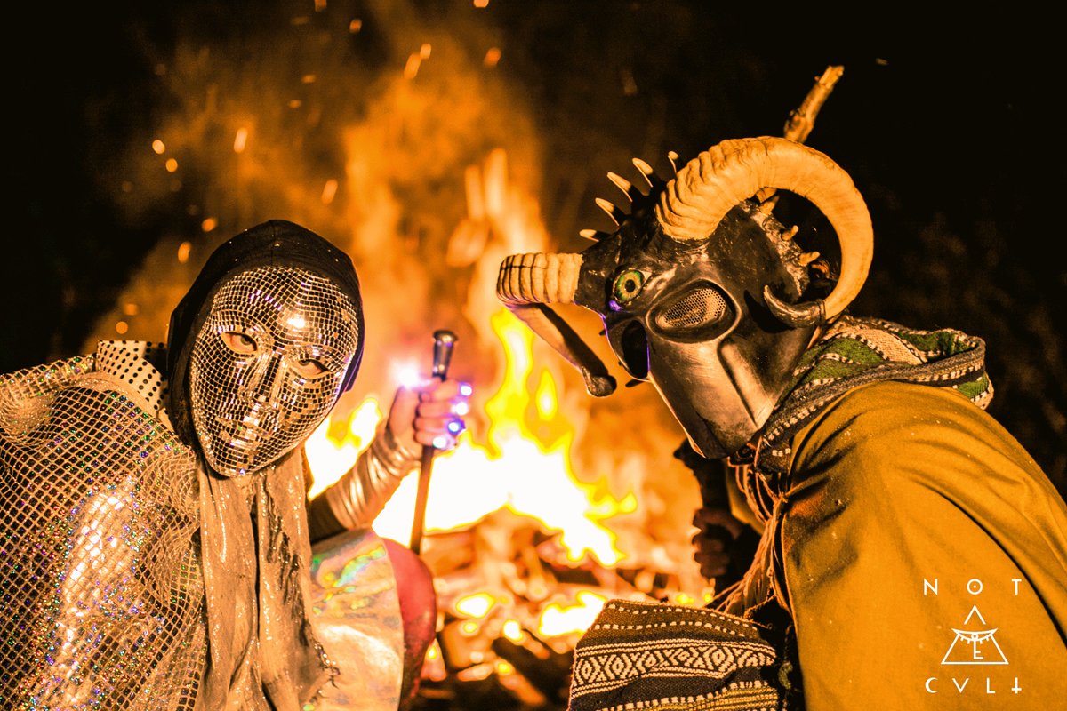 This Summer you are invited to Not A Cult Festival 2018, a weekend of independent music, dancing, community, and celebration. JOIN US!

Event: facebook.com/events/5228761…
Tickets: weirdofest.co.uk/product/festiv…