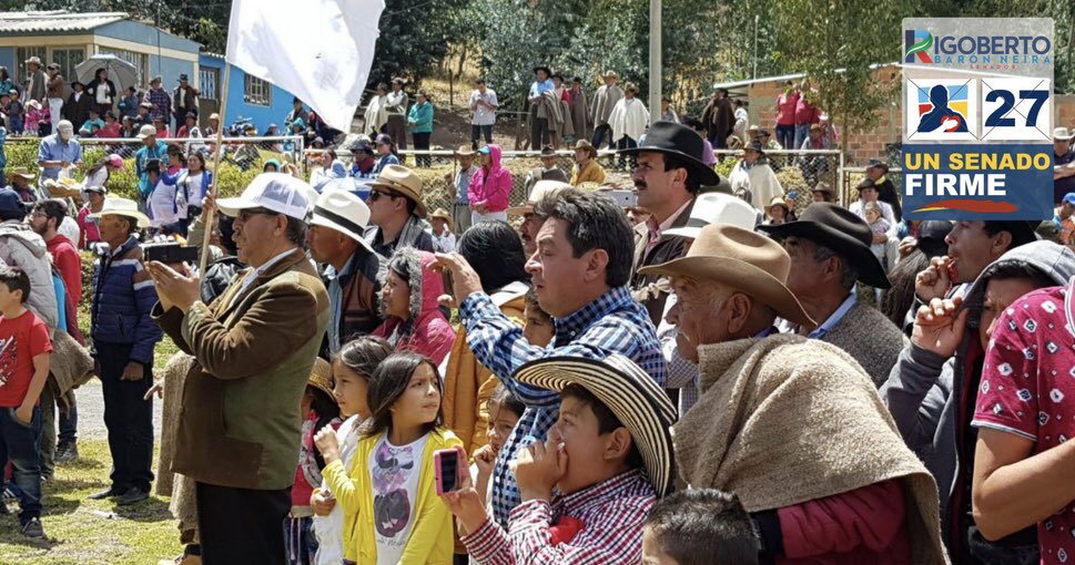 SenRigobertoB's tweet image. Seguimos recorriendo #Colombia hoy desde #Chita #Boyacá compartiendo con la comunidad, exponiéndoles nuestros proyectos. ¡Gracias por su apoyo y cariño! #UnSenadoFirme #CD27 @RigobertoBaronN / @CeDemocratico